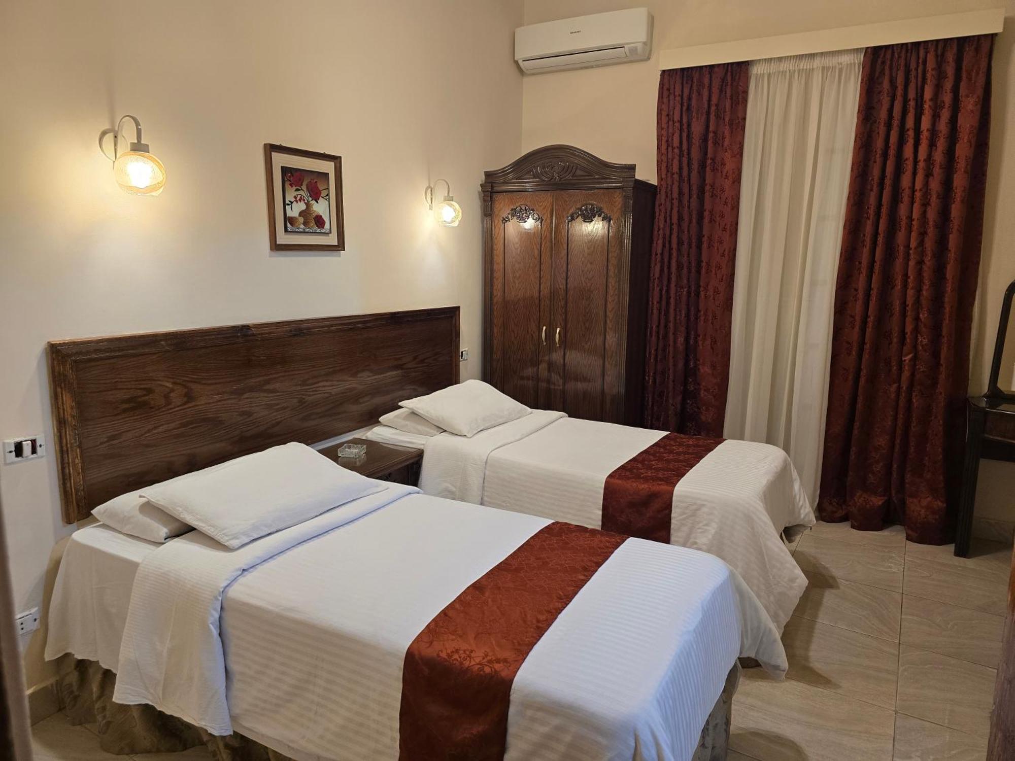 Misr Hotel Alexandria Exterior photo